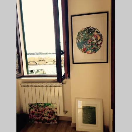Appartamento Bilocale Fronte Mare