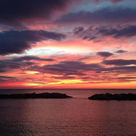 Bilocale Fronte Mare Marina Di Pisa